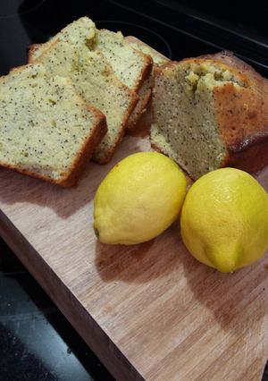 A picture of 🍋Lemony Lemon poppy seed Loaf🍋.