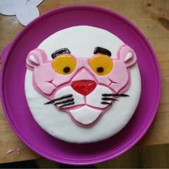 A picture of Pink Panther Birthday Cake.
