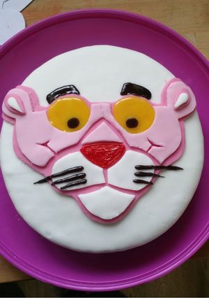A picture of Pink Panther Birthday Cake.
