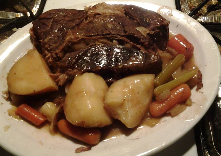 Simple Way to Prepare Any-night-of-the-week Yankee Pot Roast