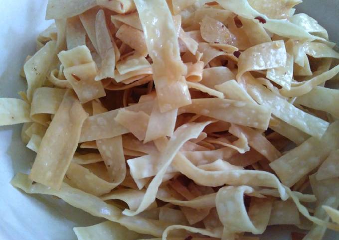 Cara bikin Keripik bawang kulit pangsit Cara bikin Keripik bawang kulit pangsit