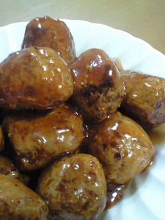 A picture of Meatballs in Thick Shiny Sauce, Made in Just One Frying Pan.