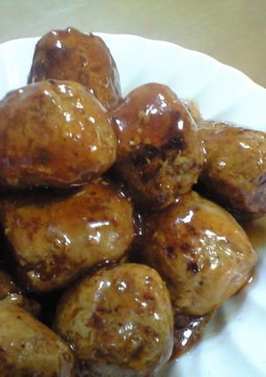 A picture of Meatballs in Thick Shiny Sauce, Made in Just One Frying Pan.