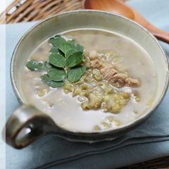 A picture of Filippino Mung Bean Soup.