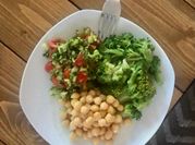 Una foto de pebre de cilantro y aji