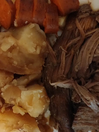 Easy Way Make Crock pot beef roast the So Delicious Can spoil the tongue