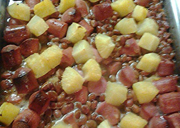 2 Things You Must Know About Bake beans, hotdogs, and pineapple casserole