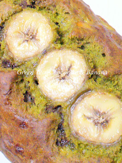 A picture of Matcha Chocolate Banana Cake.