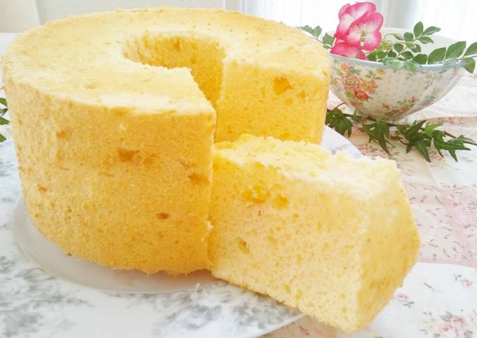 Yogurt-Rich Chiffon Cake