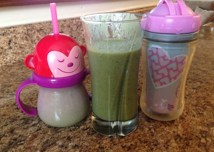Kid Friendly Spinach Smoothie Kid Friendly Spinach Smoothie
