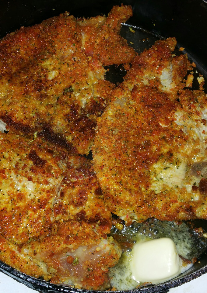 A picture of Pork chops.