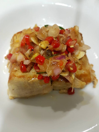 Langkah Mudah untuk Membuat Tuna sambal matah Sederhana Dan Enak