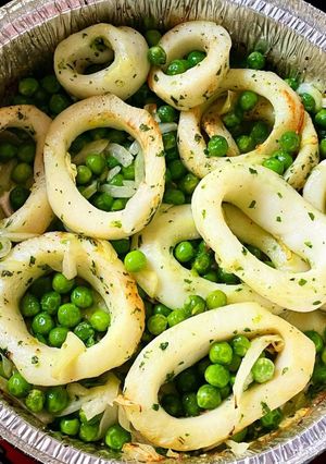 Una foto de Calamares con guisantes en la Freidora de aire (Airfryer)