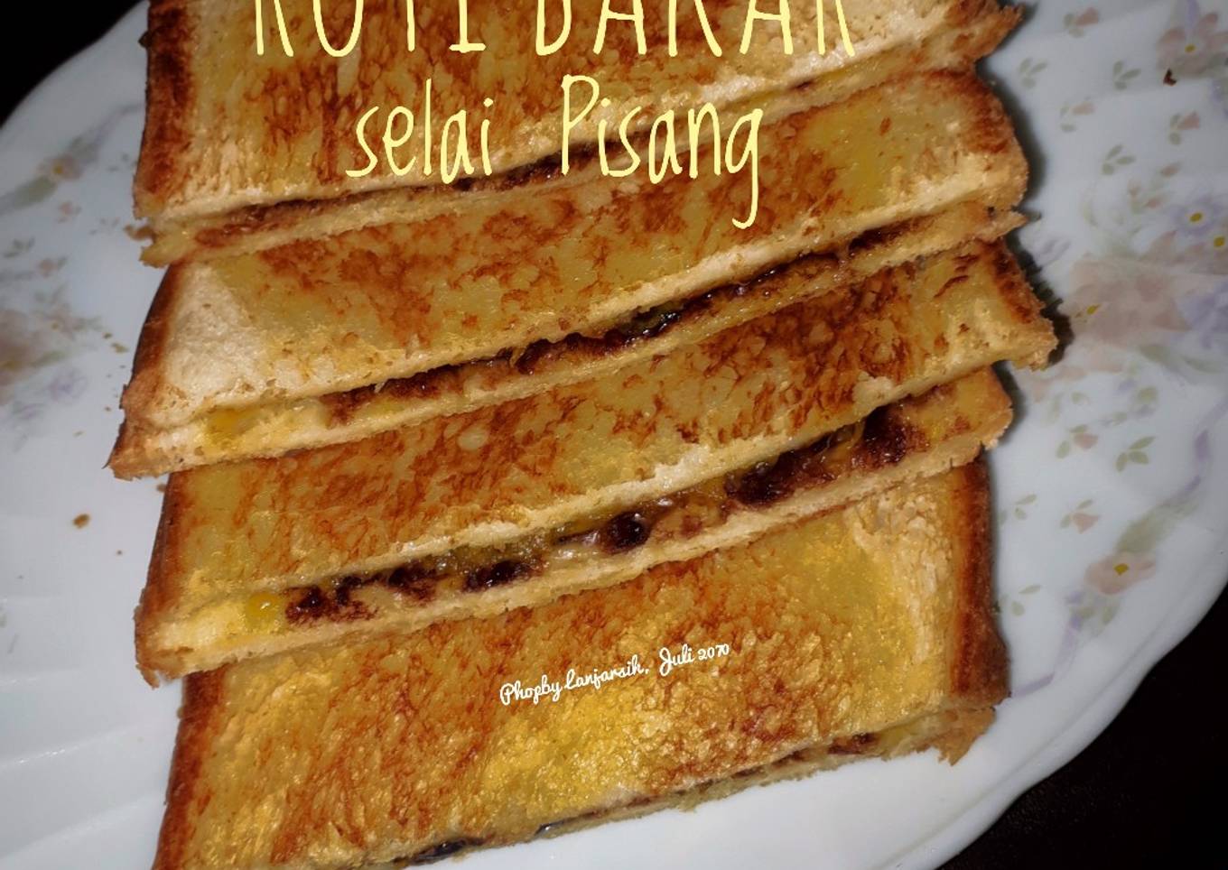 Roti Bakar Selai Pisang