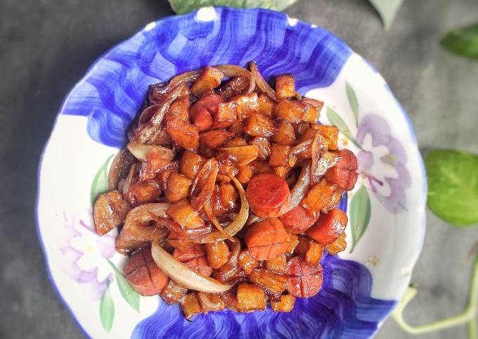 Standar Resep buat Kentang sosis masak kecap dijamin sedap