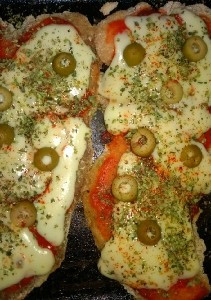 Una foto de Milanesas congeladas a la napolitana (todo al horno..)