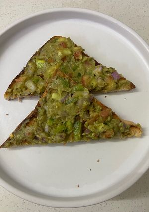 एवोकाडो टोस्ट रेसिपी मुख्य फोटो