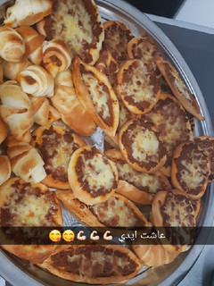 صورة لوصفة فطاير بعجينة العشر دقائق