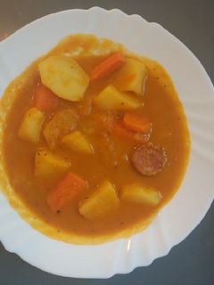 Una foto de Guiso de patatas con chorizo