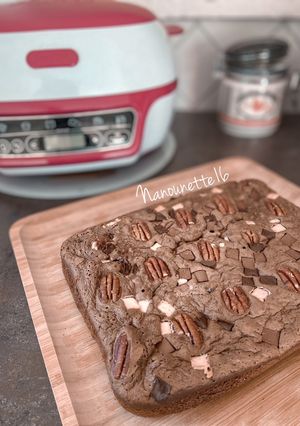 Une photo de Brownie noix de pécan, pépites 3 chocolats