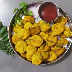 A picture of Ridge gourd fritters.