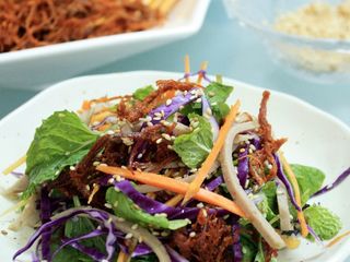 Gỏi khô bò ngũ sắc