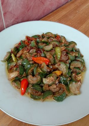 Foto resep Tumis terong bulat