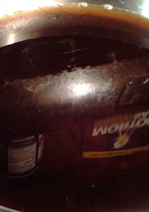 A picture of mustard oil.