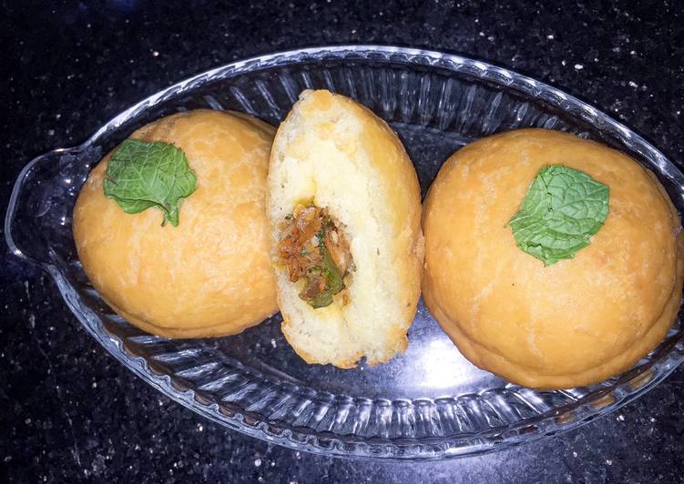 Unique Chicken Fried Buns😍