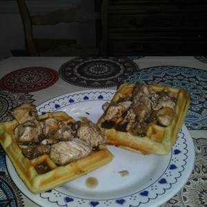 Waffles con pollo agridulce sin harina y sin huevo, sin leche!