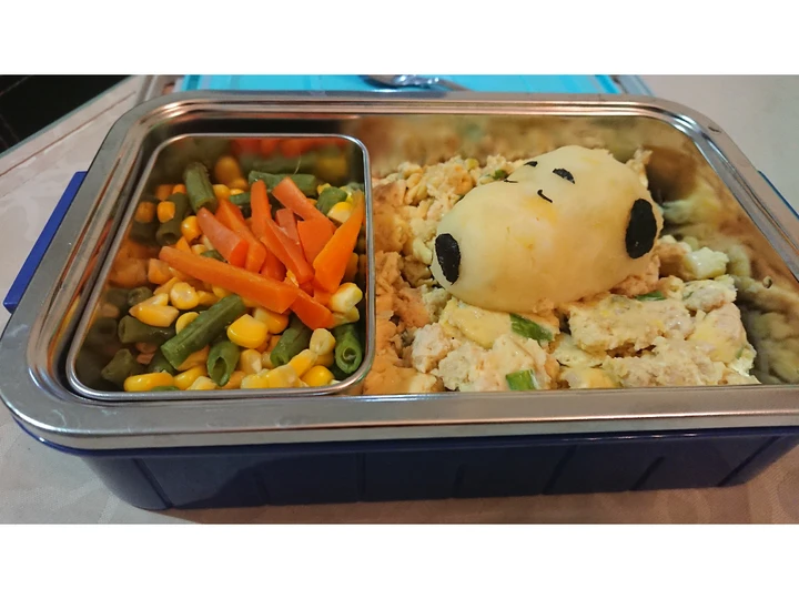 Langkah Mudah untuk Membikin Resep  Homemade bento - Simple Chicken Teriyaki Onigiri yang Lezat, Lezat Sekali