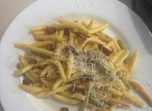 Una foto de Pasta a la carbonara