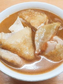 阿母ㄟ古早味~無骨麻油雞湯 的食譜成品照片