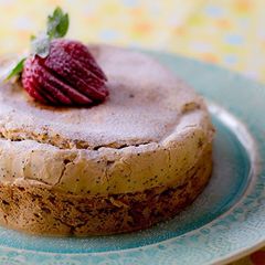 A picture of Gluten Free Poppy Seed Cake.