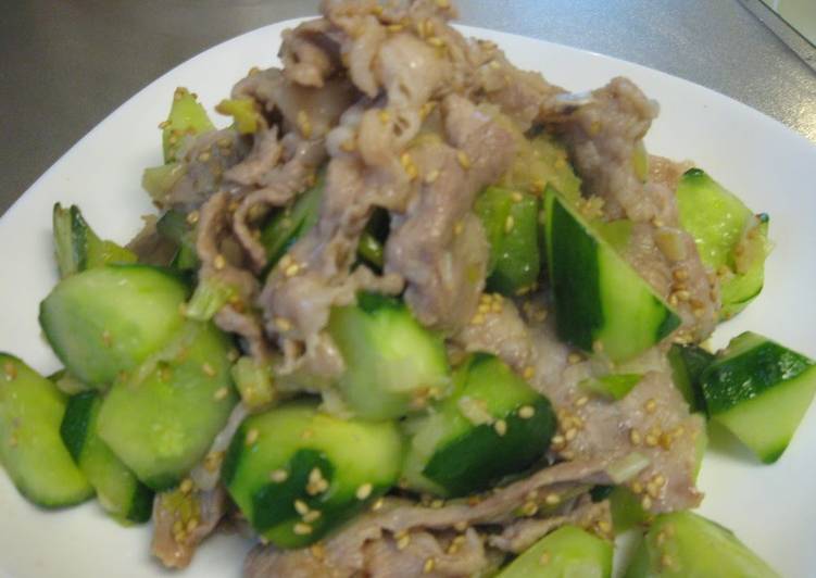 Pork with Salt Sauce and Cucumber