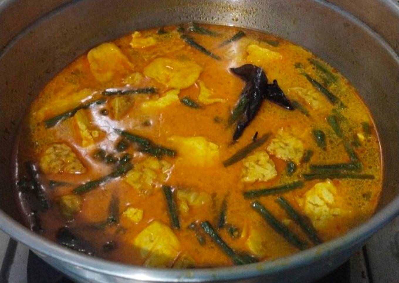 Lodeh kacang panjang,tahu dan tempe