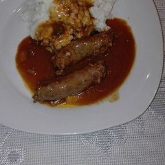 A picture of Pap and wors stew.