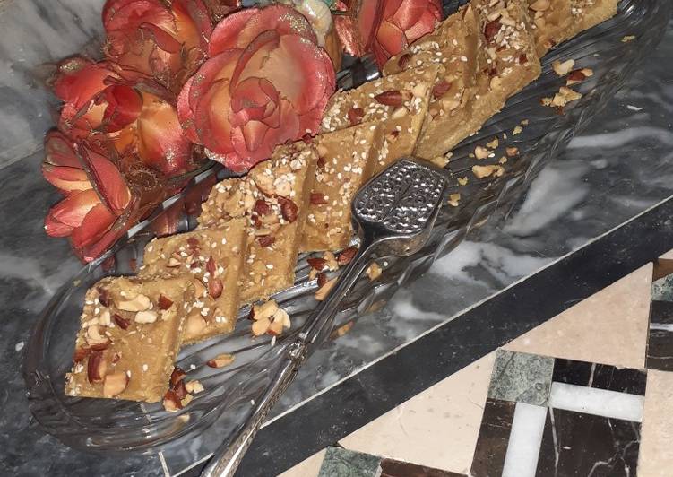 Recipe: Delicious Almond Brown Halwa