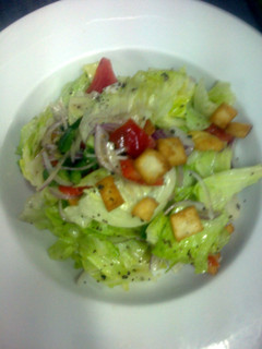 A picture of Classic Salad.