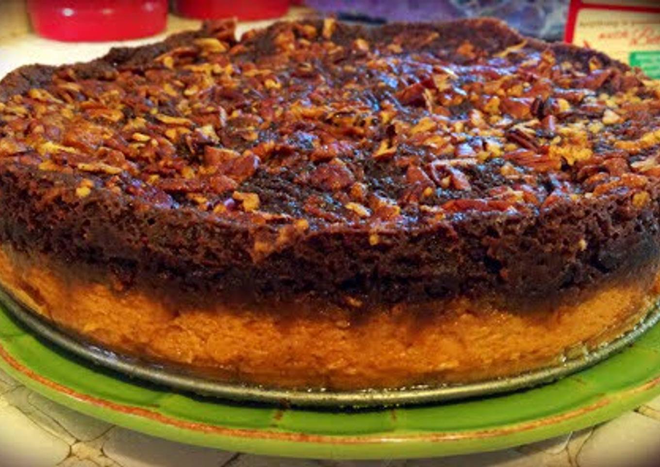 Chocolate pie with pumpkin and pecans