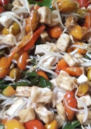 Foto resep Tumis tahu toge pedas