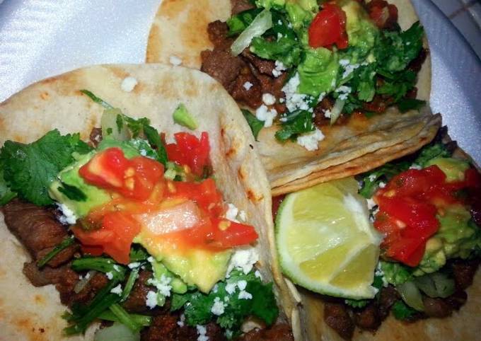 Ray's Chorizo & Diesmillo Tacos