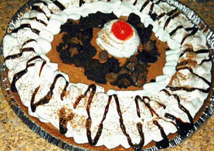 Chocolate Brownie Pudding Pie