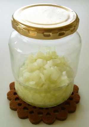 A picture of Easy Onion Marinade with Sushi Vinegar.