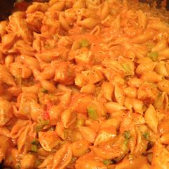 A picture of Chicken and Broccoli Ala Vodka.