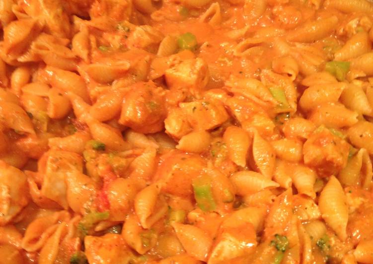 Chicken and Broccoli Ala Vodka Chicken and Broccoli Ala Vodka