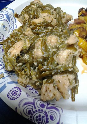 A picture of Chicken green beans with lime in the coconut.
