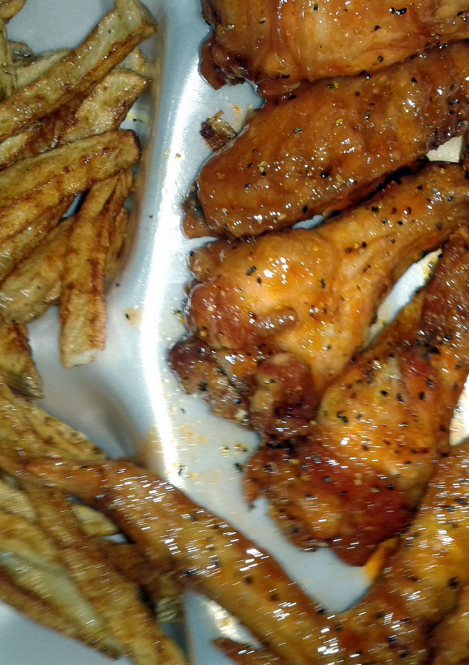 A picture of Junkie Wings.
