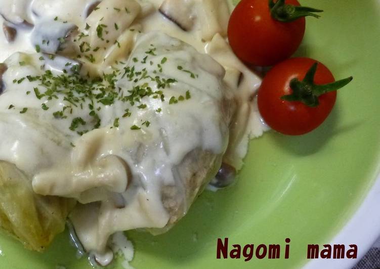 Simple Way to Prepare Quick Cabbage Rolls with Creamy Mushroom Sauce