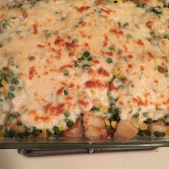A picture of Vegetable Chicken with Bechamel Sauce.